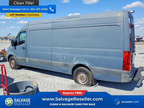 Used 2019 Mercedes-Benz Sprinter 170 image 3
