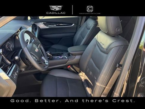 Used 2025 Cadillac XT6 Premium Luxury w/ Technology Package image 24