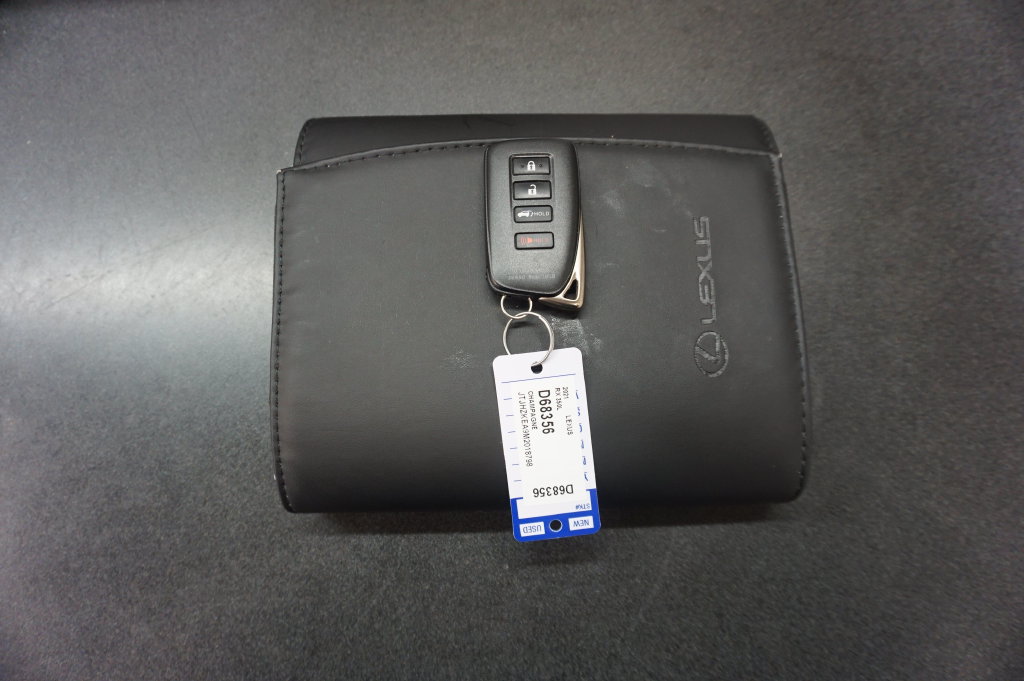 Used 2021 Lexus RX 350L FWD w/ Premium Package image 19