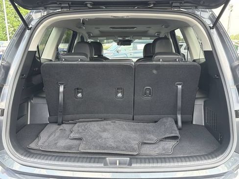 Used 2024 Kia Telluride S w/ S Sunroof Package FWD image 24