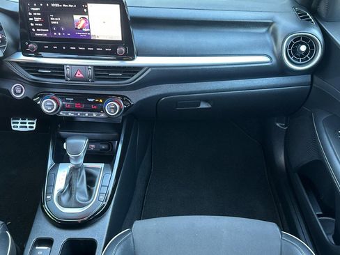 Used 2024 Kia Forte GT-Line image 29