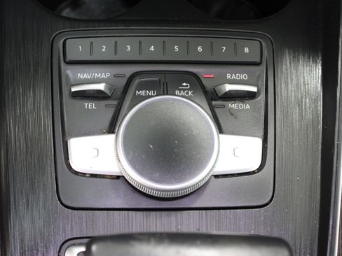 Used 2017 Audi A4 2.0T Premium Plus w/ Premium Plus Package AWD/4WD image 21