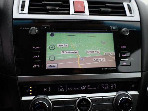 Used 2016 Subaru Outback 2.5i Limited image 28