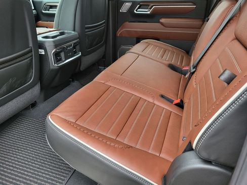 New 2026 GMC Sierra 2500 Denali Ultimate w/ Max Trailering Package image 39