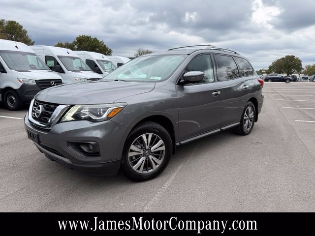 Used 2017 Nissan Pathfinder SL w/ SL Premium Package AWD/4WD image 2