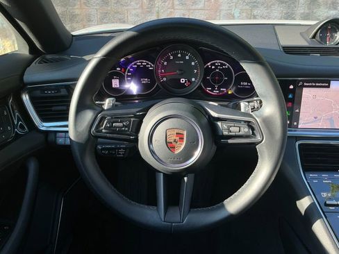 Used 2023 Porsche Panamera 4 AWD/4WD image 17