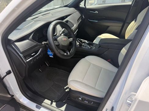 Used 2021 Cadillac XT4 Sport FWD image 11