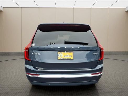 New 2026 Volvo XC90 B6 Plus w/ Protection Package Premier AWD/4WD image 8