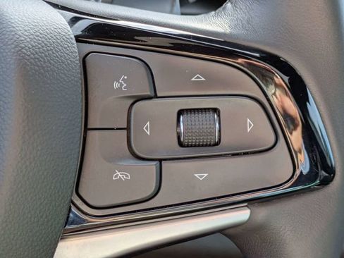 Used 2023 Buick Enclave Avenir image 34