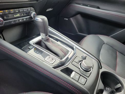 Used 2024 MAZDA CX-5 Carbon Edition image 29