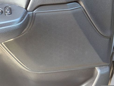 Used 2021 Honda CR-V Touring image 20