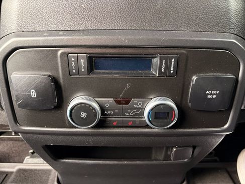Used 2021 Ford Expedition Max Limited AWD/4WD image 16