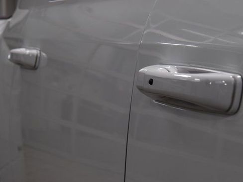 Used 2024 RAM 3500 Laramie w/ Night Edition image 17