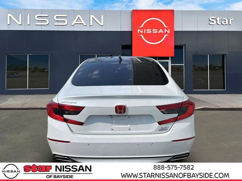 Used 2022 Honda Accord Touring image 5