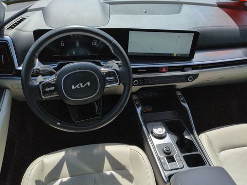 Certified 2025 Kia Sorento EX FWD image 21