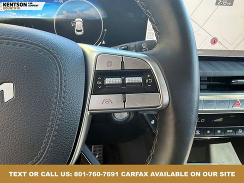 Used 2025 Kia Telluride SX Prestige image 16