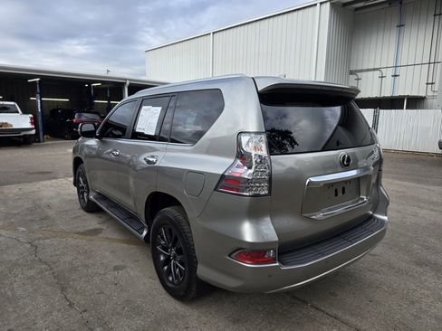 Used 2020 Lexus GX 460 Premium image 4