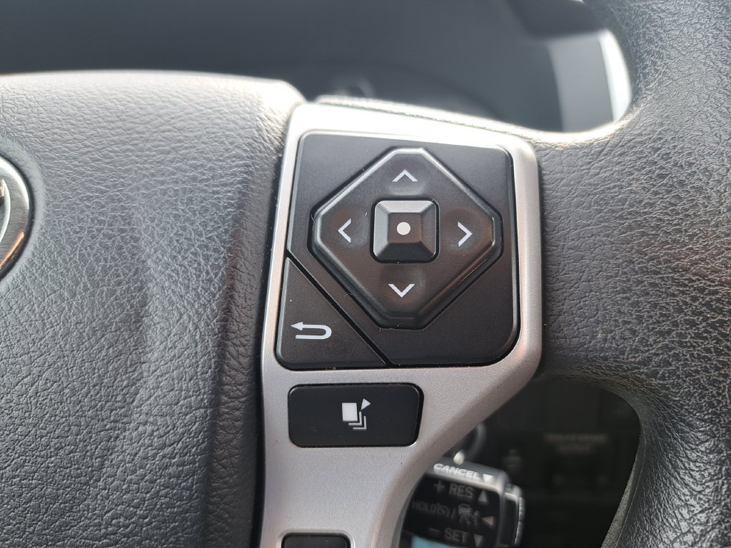 Used 2020 Toyota Tundra SR5 w/ SR5 Upgrade Package AWD/4WD image 22