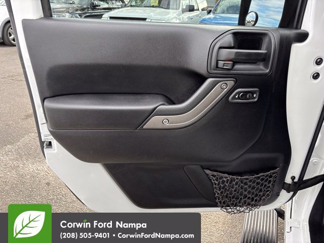 Used 2013 Jeep Wrangler Unlimited Sport AWD/4WD image 13