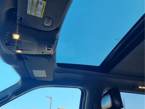Used 2016 Ford F150 Lariat w/ Equipment Group 501A Mid AWD/4WD image 17