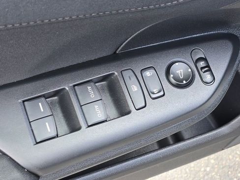 Used 2020 Honda Civic EX image 17