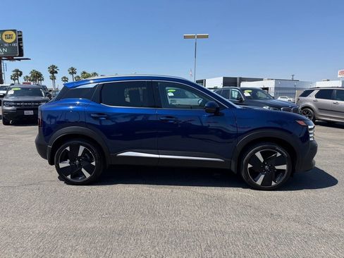 Certified 2025 Nissan Kicks SR AWD/4WD image 7