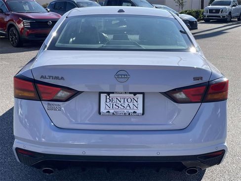 Used 2024 Nissan Altima 2.5 SR image 4