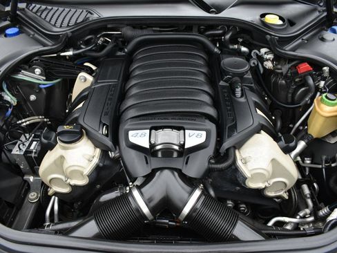 Used 2013 Porsche Panamera 4S image 52