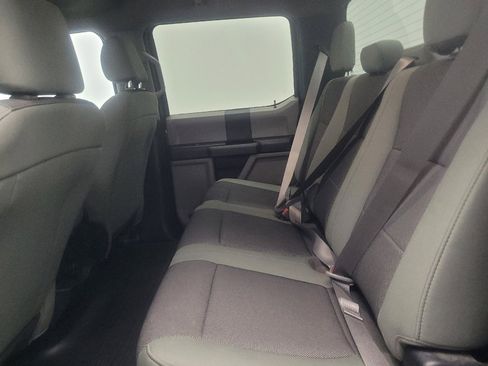 Used 2018 Ford F150 XL w/ Equipment Group 101A Mid AWD/4WD image 18