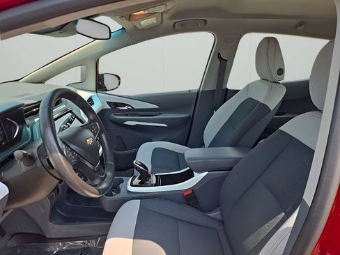 Used 2021 Chevrolet Bolt LT FWD image 9