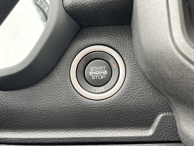 New 2024 RAM 3500 Tradesman AWD/4WD image 29