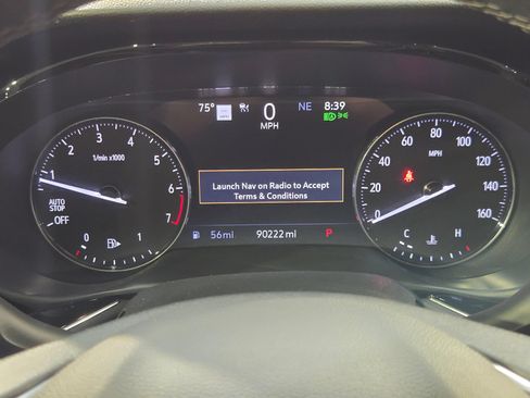 Used 2022 Buick Envision Avenir w/ Technology Package II FWD image 15