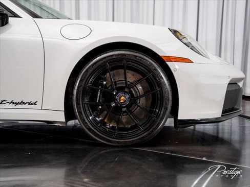 Used 2025 Porsche 911 Targa 4 GTS AWD/4WD image 22