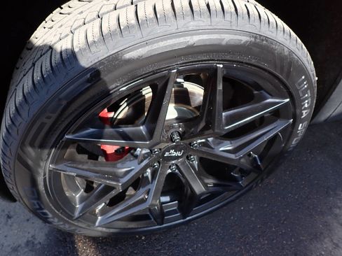 Used 2019 Chevrolet Blazer LT w/ Sun and Wheels Package image 7