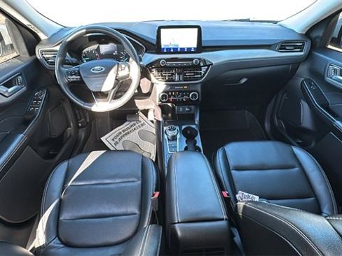 Certified 2022 Ford Escape SEL image 12