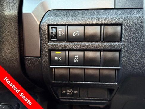 Used 2025 Toyota Tacoma SR5 AWD/4WD image 29