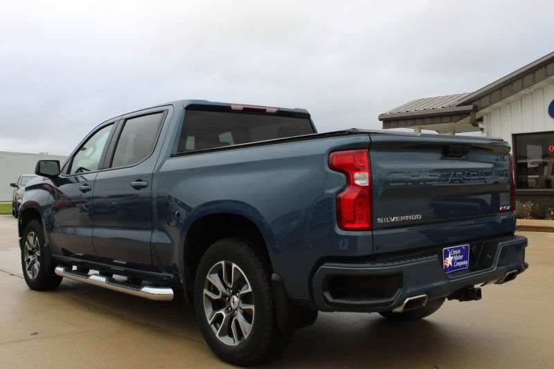 Used 2024 Chevrolet Silverado 1500 RST AWD/4WD image 7