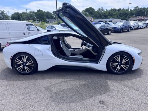 Used 2016 BMW i8 AWD/4WD image 8