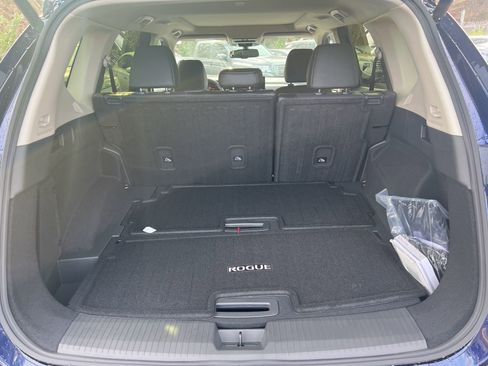 New 2026 Nissan Rogue Platinum image 20