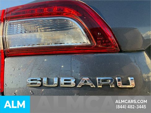 Used 2015 Subaru Outback 2.5i Limited image 9