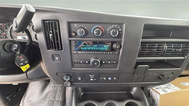 New 2025 Chevrolet Express 2500 Extended w/ Driver Convenience Package RWD image 10