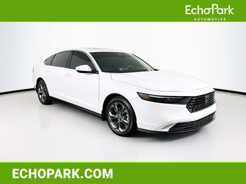 Used 2024 Honda Accord EX image 1