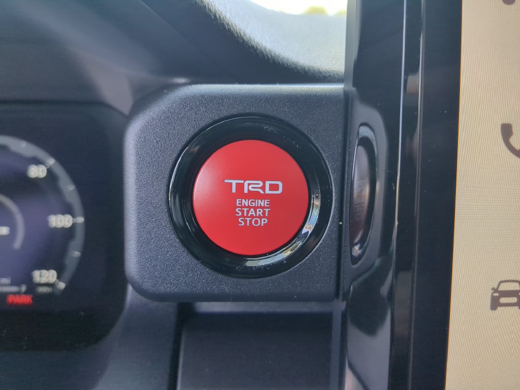 Used 2026 Toyota 4Runner TRD Off-Road Premium AWD/4WD image 34