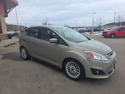 Used 2016 Ford C-MAX Energi SEL w/ Equipment Group 301A image 3