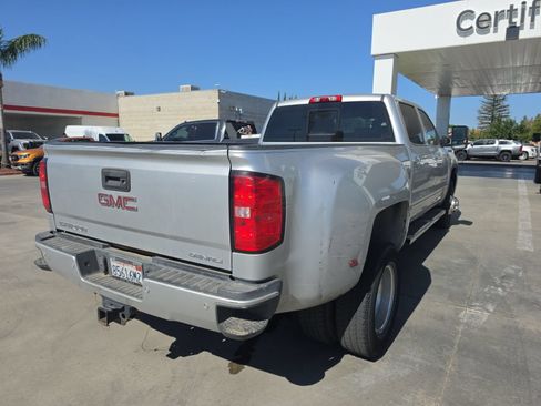 Used 2018 GMC Sierra 3500 Denali AWD/4WD image 4