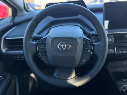 Used 2024 Toyota Prius Limited w/ Limited Premium Package FWD image 21