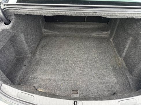 Used 2019 Chevrolet Impala Premier FWD image 19