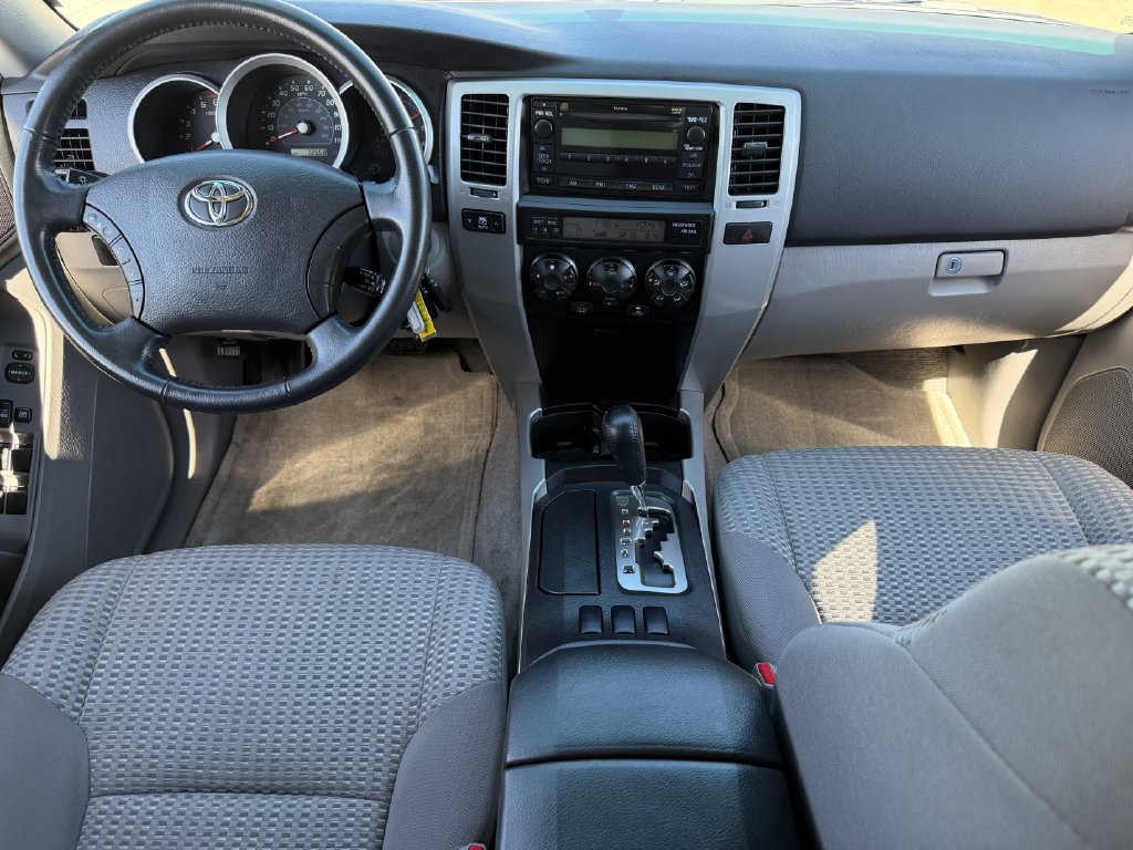 Used 2008 Toyota 4Runner SR5 RWD image 10