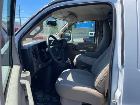 New 2025 Chevrolet Express 2500 w/ Driver Convenience Package RWD image 7
