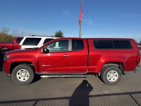 Used 2016 Chevrolet Colorado W/T w/ WT Convenience Package image 2